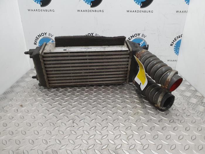 Usados Intercooler Ford Fiesta Precio € 84,70 IVA incluido ofrecido por Rhenoy Onderdelen b.v.