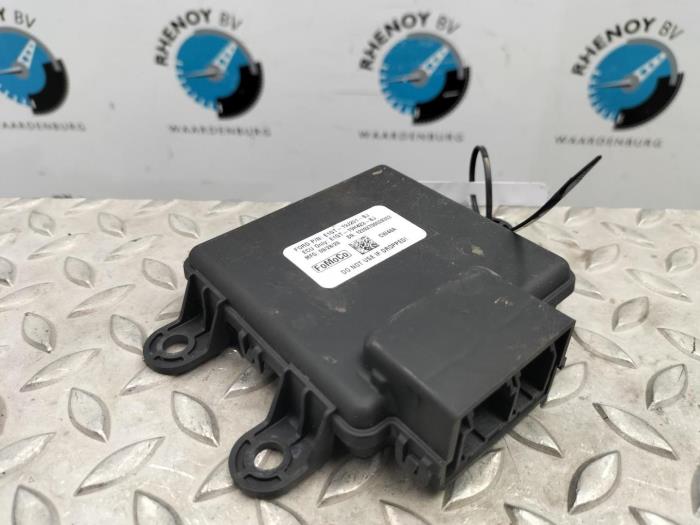 Used Engine management computer Ford S-Max Price € 181,50 Inclusive VAT offered by Rhenoy Onderdelen b.v.