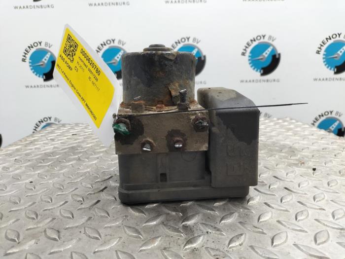 Usagé Pompe ABS Citroen C3 Prix € 157,30 Prix TTC proposé par Rhenoy Onderdelen b.v.