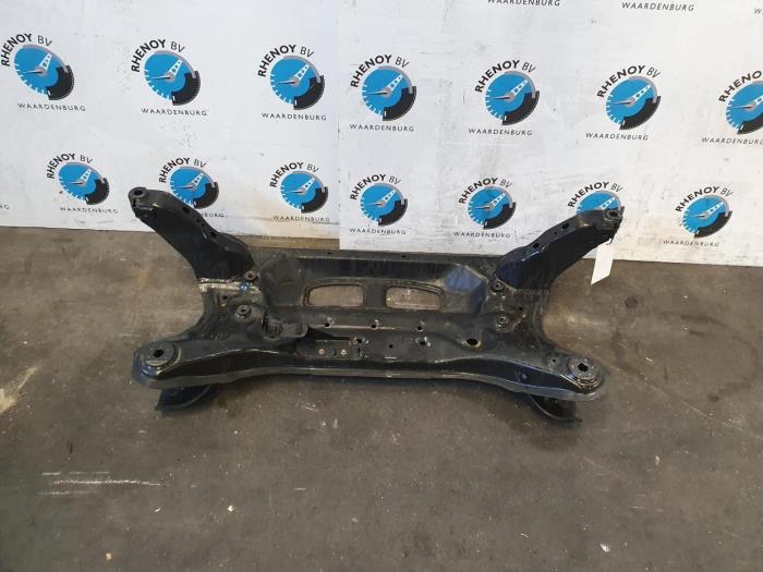 Begagnade Underram Ford Transit Pris € 242,00 Inklusive moms erbjuds av Rhenoy Onderdelen b.v.