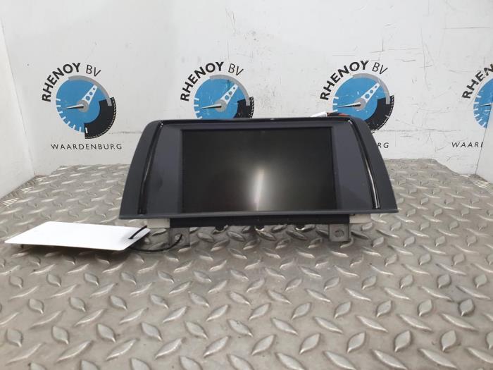 Used On-board computer BMW 1-Serie Price € 242,00 Inclusive VAT offered by Rhenoy Onderdelen b.v.