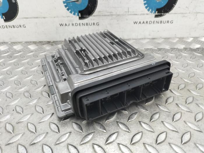 Used Engine management computer BMW 7-Serie Price € 181,50 Inclusive VAT offered by Rhenoy Onderdelen b.v.