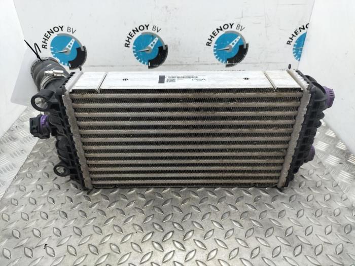 Usados Intercooler Opel Corsa Precio € 181,50 IVA incluido ofrecido por Rhenoy Onderdelen b.v.