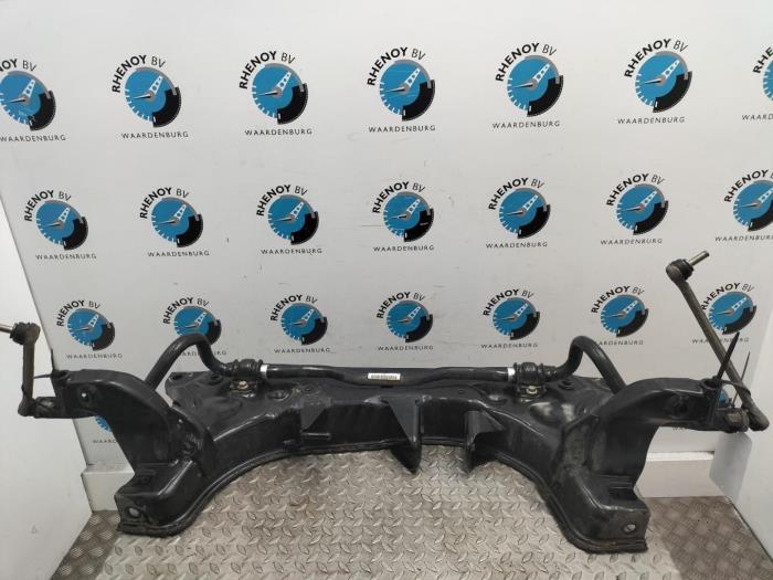 Usagé Berceau Ford Fiesta Prix € 181,50 Prix TTC proposé par Rhenoy Onderdelen b.v.