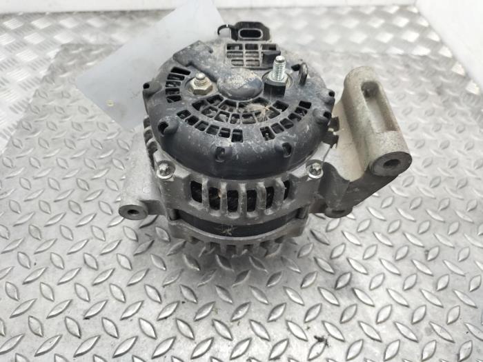 Usagé Dynamo Opel Karl Prix € 60,50 Prix TTC proposé par Rhenoy Onderdelen b.v.