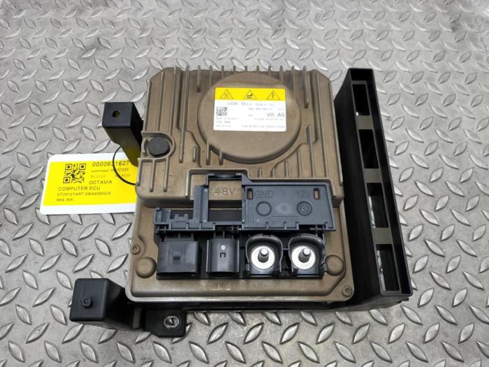 Engine management computer Skoda Octavia (Used)
