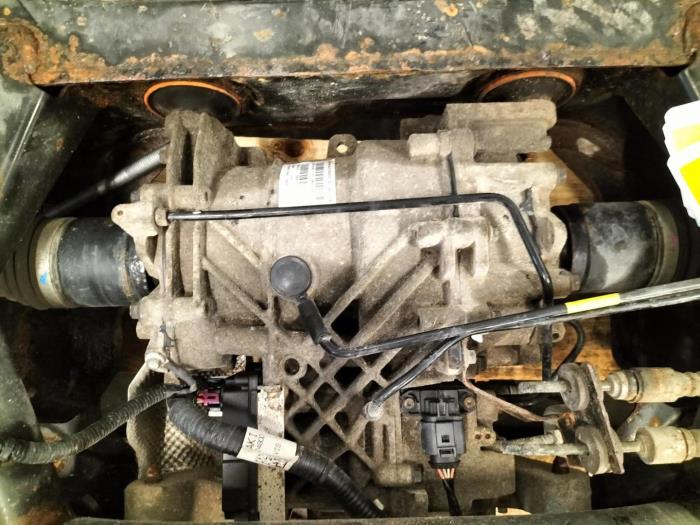 Gebrauchte Differential hinten Landrover Discovery Sport L550 Preis € 786,50 Mit Mehrwertsteuer angeboten von Rhenoy Onderdelen b.v.