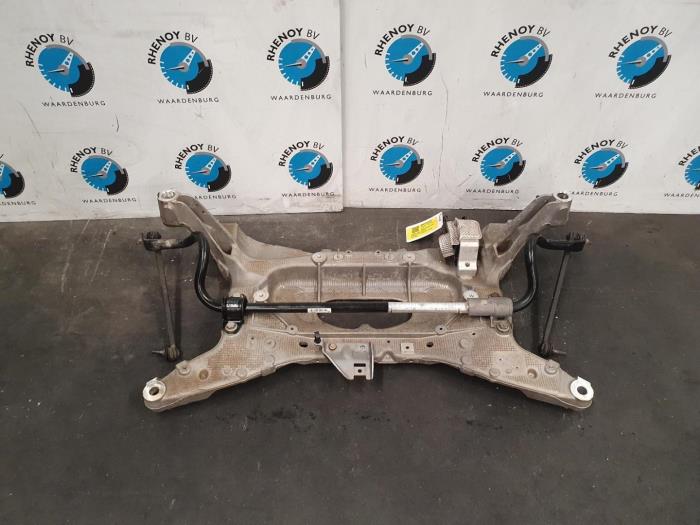 Usados Subchasis Landrover Discovery Sport L550 Precio € 363,00 IVA incluido ofrecido por Rhenoy Onderdelen b.v.