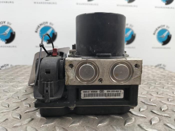 Begagnade ABS-pump Volkswagen Fox Pris € 90,75 Inklusive moms erbjuds av Rhenoy Onderdelen b.v.
