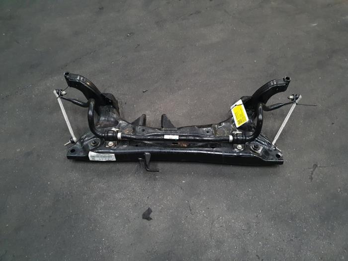 Begagnade Underram Ford Fiesta Pris € 181,50 Inklusive moms erbjuds av Rhenoy Onderdelen b.v.