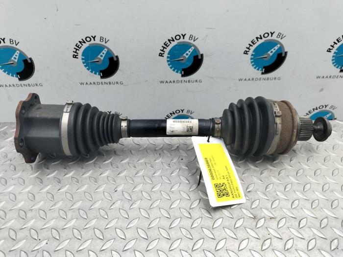 Gebrauchte Antriebswelle links hinten Audi A4 Preis € 181,50 Mit Mehrwertsteuer angeboten von Rhenoy Onderdelen b.v.