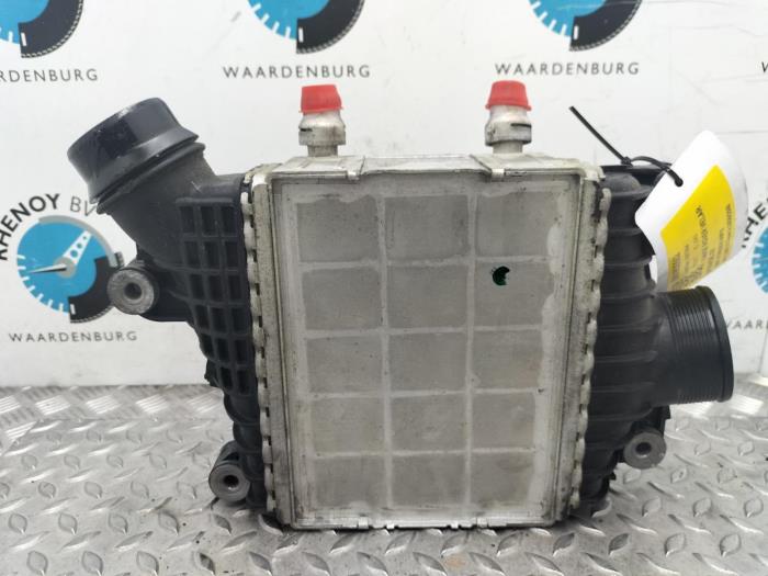 Used Intercooler Landrover Range Rover Price € 181,50 Inclusive VAT offered by Rhenoy Onderdelen b.v.