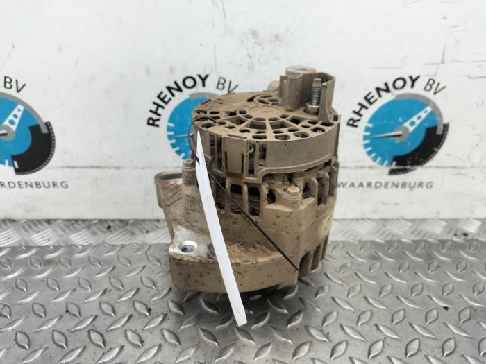 Begagnade Dynamo Ford KA Pris € 48,40 Inklusive moms erbjuds av Rhenoy Onderdelen b.v.