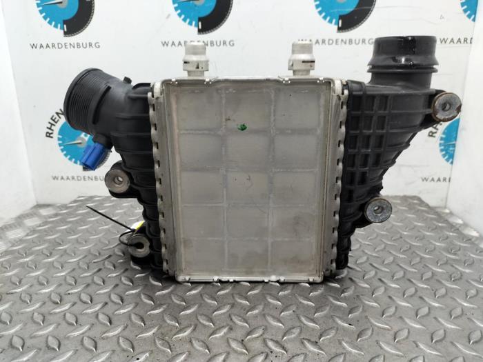 Usados Intercooler Jaguar E-Pace Precio € 96,80 IVA incluido ofrecido por Rhenoy Onderdelen b.v.