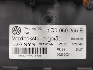 Engine management computer from a Volkswagen Eos 2010