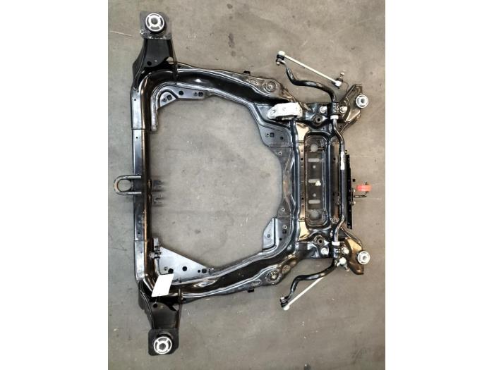 Usados Subchasis Landrover Range Rover Precio € 363,00 IVA incluido ofrecido por Rhenoy Onderdelen b.v.