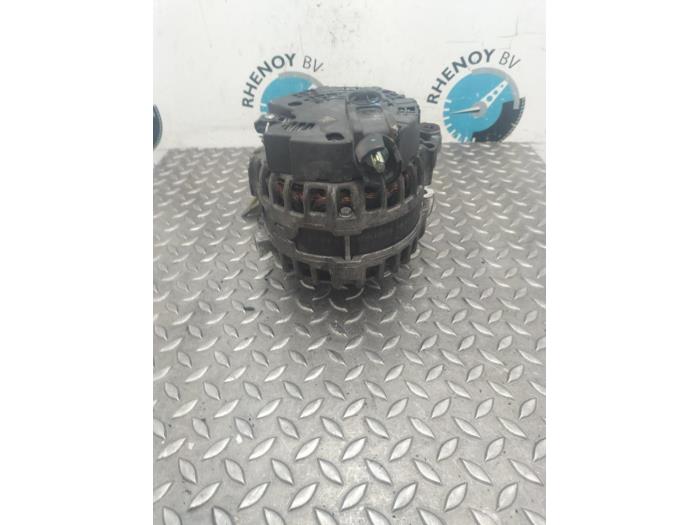 Usagé Dynamo Landrover Range Rover Prix € 217,80 Prix TTC proposé par Rhenoy Onderdelen b.v.