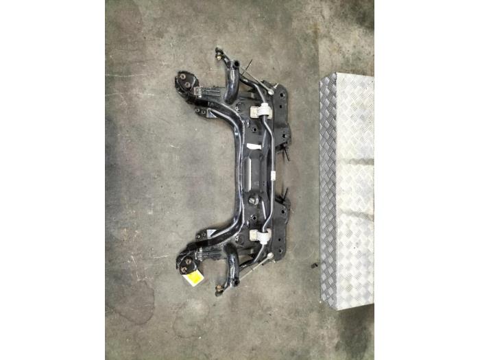 Used Subframe Fiat 500 Price € 121,00 Inclusive VAT offered by Rhenoy Onderdelen b.v.