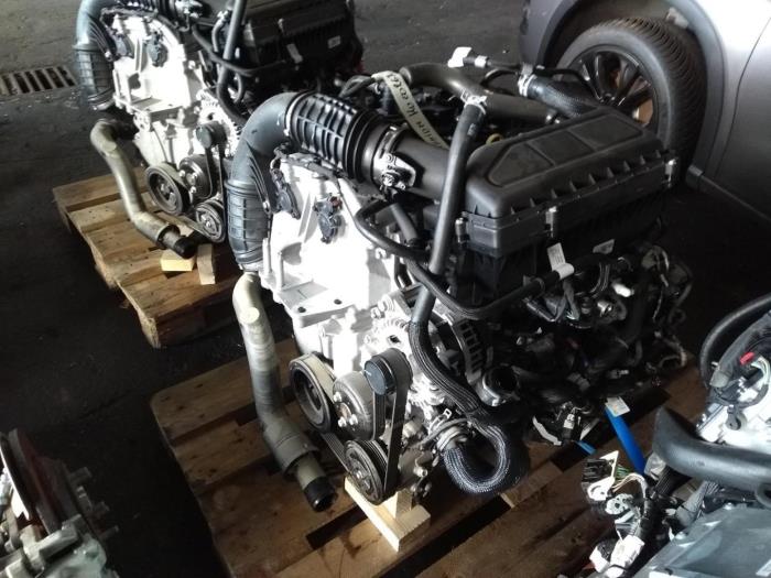 Usagé Dynamo Ford Kuga Prix € 181,50 Prix TTC proposé par Rhenoy Onderdelen b.v.