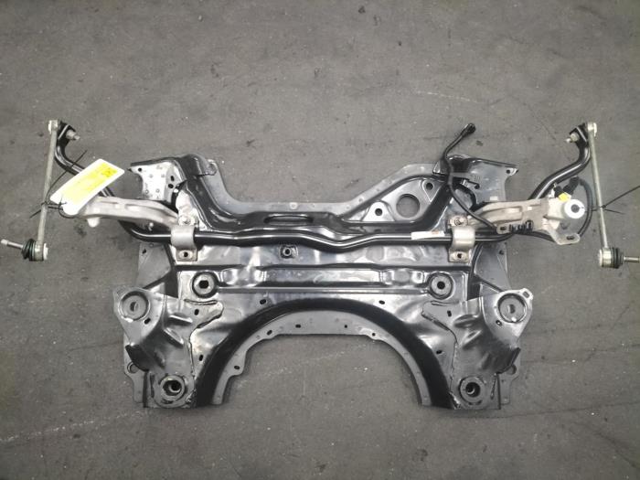 Used Subframe Peugeot 3008 Price € 302,50 Inclusive VAT offered by Rhenoy Onderdelen b.v.