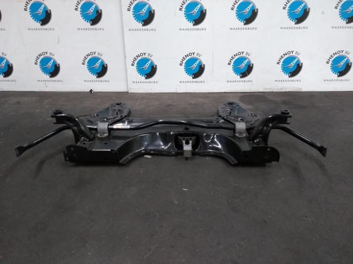 Usados Subchasis Opel Corsa Precio € 242,00 IVA incluido ofrecido por Rhenoy Onderdelen b.v.