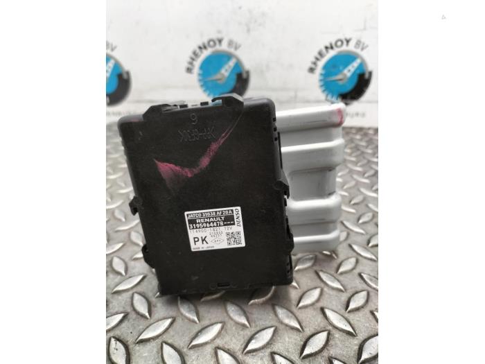Used Engine management computer Renault Austral Price € 96,80 Inclusive VAT offered by Rhenoy Onderdelen b.v.