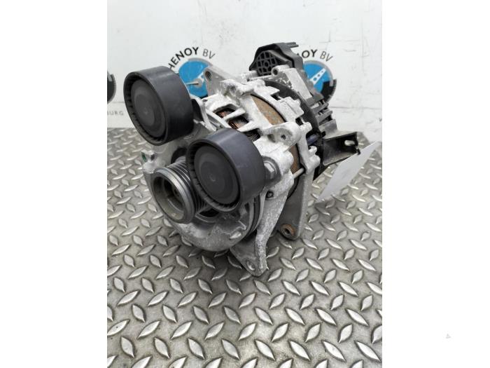 Gebrauchte Dynamo Renault Austral Preis € 302,50 Mit Mehrwertsteuer angeboten von Rhenoy Onderdelen b.v.
