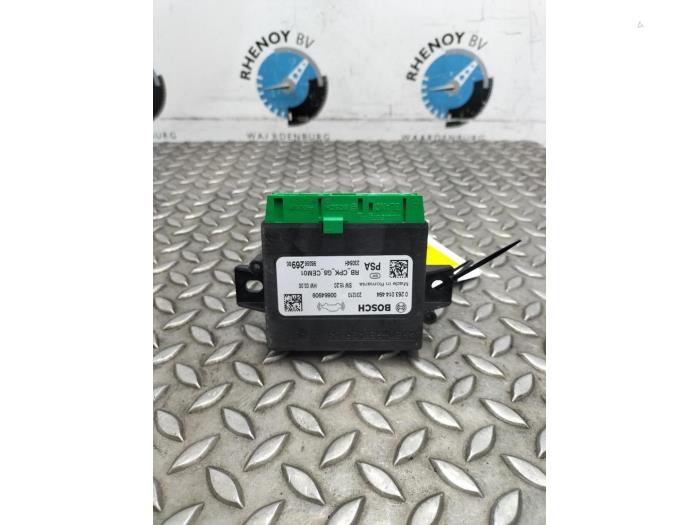 Used Engine management computer Peugeot 3008 Price € 181,50 Inclusive VAT offered by Rhenoy Onderdelen b.v.