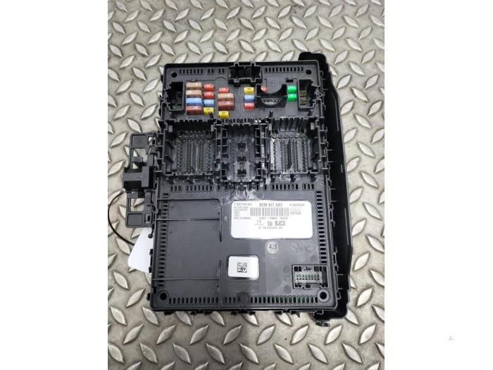 Used Engine management computer Ford Kuga Price € 242,00 Inclusive VAT offered by Rhenoy Onderdelen b.v.