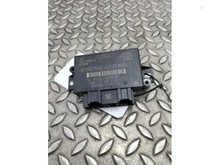 Used Engine management computer Ford Kuga Price € 181,50 Inclusive VAT offered by Rhenoy Onderdelen b.v.