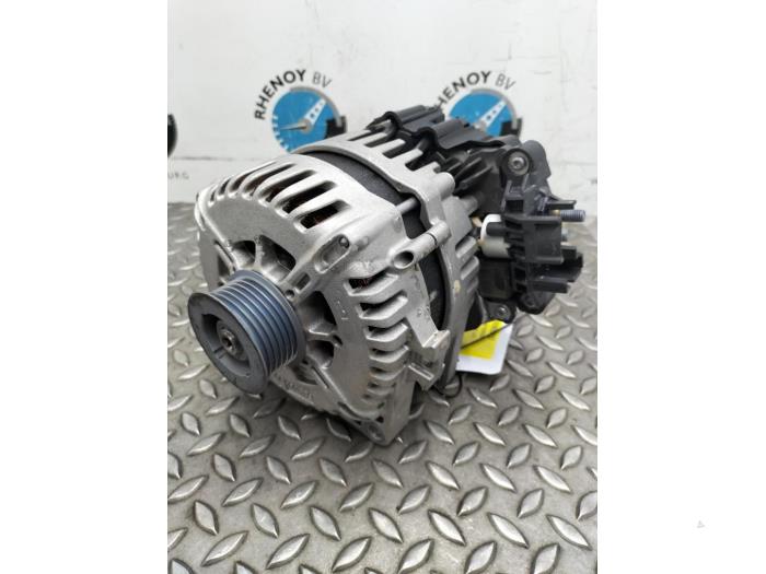 Begagnade Dynamo Ford Puma Pris € 302,50 Inklusive moms erbjuds av Rhenoy Onderdelen b.v.