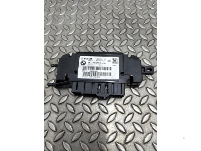 Used Engine management computer BMW 3-Serie Price € 181,50 Inclusive VAT offered by Rhenoy Onderdelen b.v.