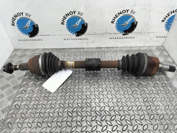 Gebrauchte Antriebswelle links hinten Ford C-Max Preis € 60,50 Mit Mehrwertsteuer angeboten von Rhenoy Onderdelen b.v.