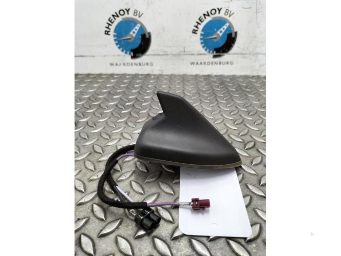 Używane Antena Ford Transit Courier Cena € 96,80 Z VAT oferowane przez Rhenoy Onderdelen b.v.