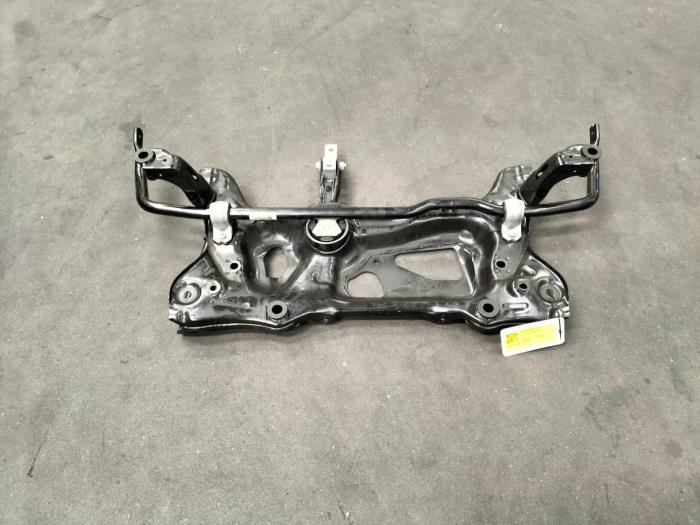 Begagnade Underram Ford Tourneo Connect Pris € 242,00 Inklusive moms erbjuds av Rhenoy Onderdelen b.v.