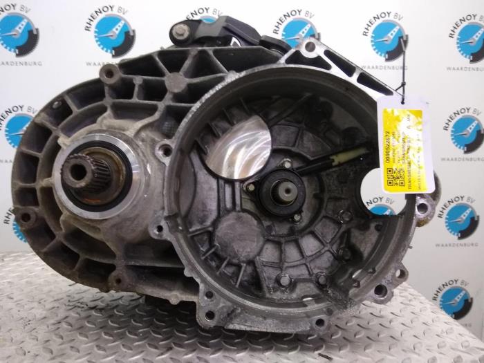 Gebrauchte Getriebe Volkswagen Transporter Preis € 1.149,50 Mit Mehrwertsteuer angeboten von Rhenoy Onderdelen b.v.