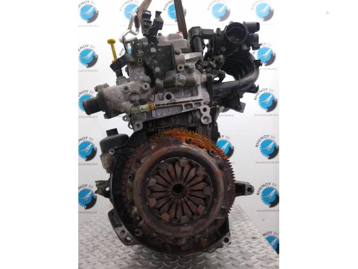 Used Engine Peugeot 206 Price on request offered by Rhenoy Onderdelen b.v.