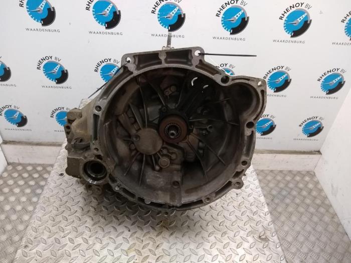 Usagé Boîte de vitesse Ford Fiesta Prix € 217,80 Prix TTC proposé par Rhenoy Onderdelen b.v.