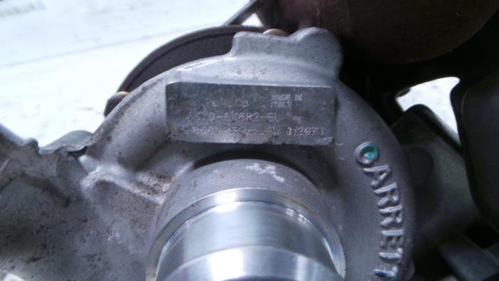 Usagé Turbo Ford Mondeo Prix € 145,20 Prix TTC proposé par Rhenoy Onderdelen b.v.