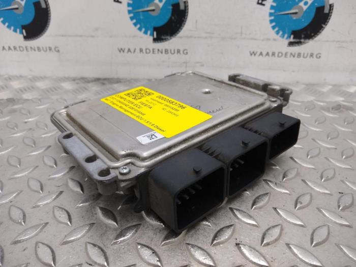 Used Engine management computer Ford Fiesta Price € 181,50 Inclusive VAT offered by Rhenoy Onderdelen b.v.