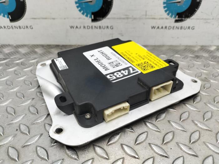 Used Engine management computer Tesla Model X Price € 181,50 Inclusive VAT offered by Rhenoy Onderdelen b.v.