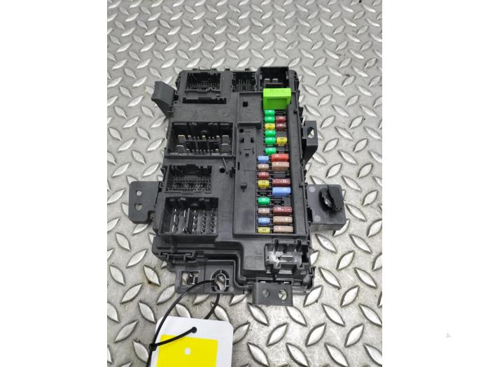 Used Engine management computer Ford Transit Price € 84,70 Inclusive VAT offered by Rhenoy Onderdelen b.v.