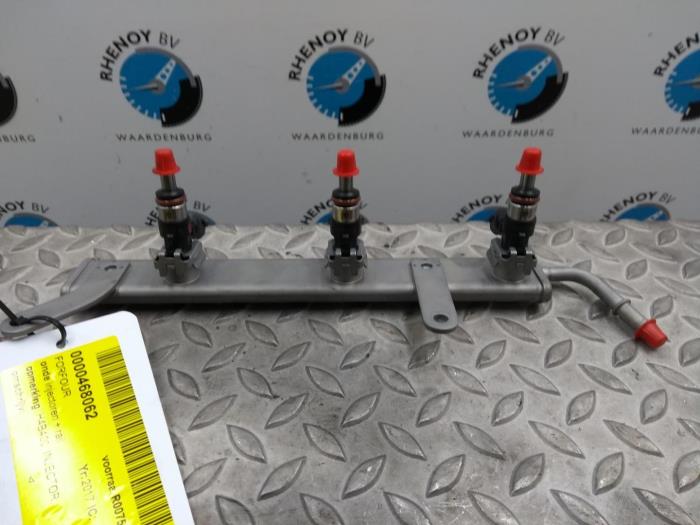 Usagé Injecteurs Smart Forfour Prix € 30,25 Prix TTC proposé par Rhenoy Onderdelen b.v.
