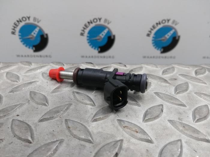 Usagé Injecteurs Smart Forfour Prix € 30,25 Prix TTC proposé par Rhenoy Onderdelen b.v.