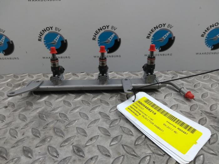 Usagé Injecteurs Renault Twingo Prix € 42,35 Prix TTC proposé par Rhenoy Onderdelen b.v.