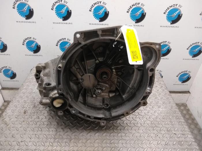 Gebrauchte Getriebe Ford KA Preis € 544,50 Mit Mehrwertsteuer angeboten von Rhenoy Onderdelen b.v.