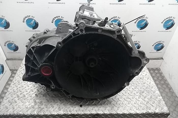 Gebrauchte Getriebe Ford Mondeo Preis € 907,50 Mit Mehrwertsteuer angeboten von Rhenoy Onderdelen b.v.