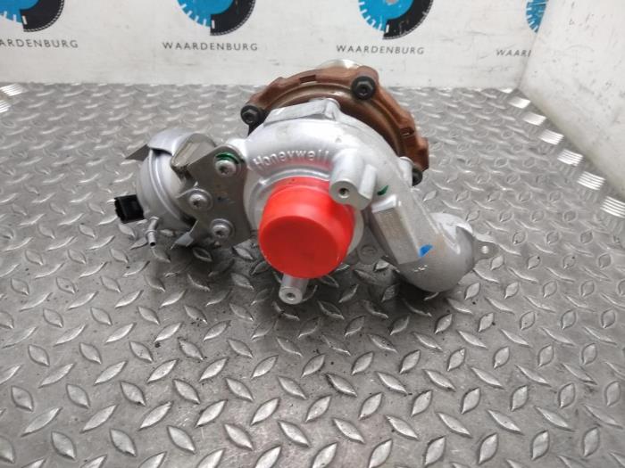 Gebrauchte Turbo Ford Focus Preis € 302,50 Mit Mehrwertsteuer angeboten von Rhenoy Onderdelen b.v.
