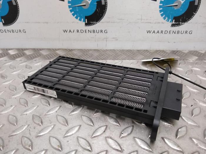 Used Radiator Renault Clio Price € 60,50 Inclusive VAT offered by Rhenoy Onderdelen b.v.