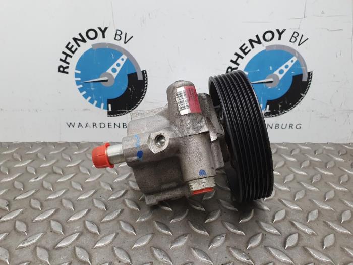 Usagé Pompe de direction Renault Laguna Prix € 108,90 Prix TTC proposé par Rhenoy Onderdelen b.v.